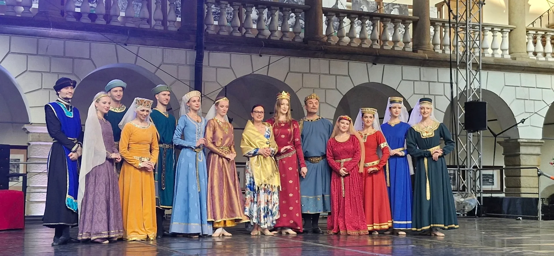 Choreografie i działania sceniczne Fundacji